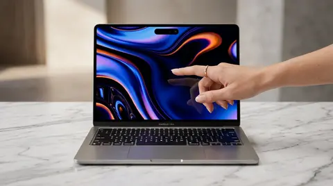 MacBook Ultra: Akhir Era Anti-Touchscreen Apple?